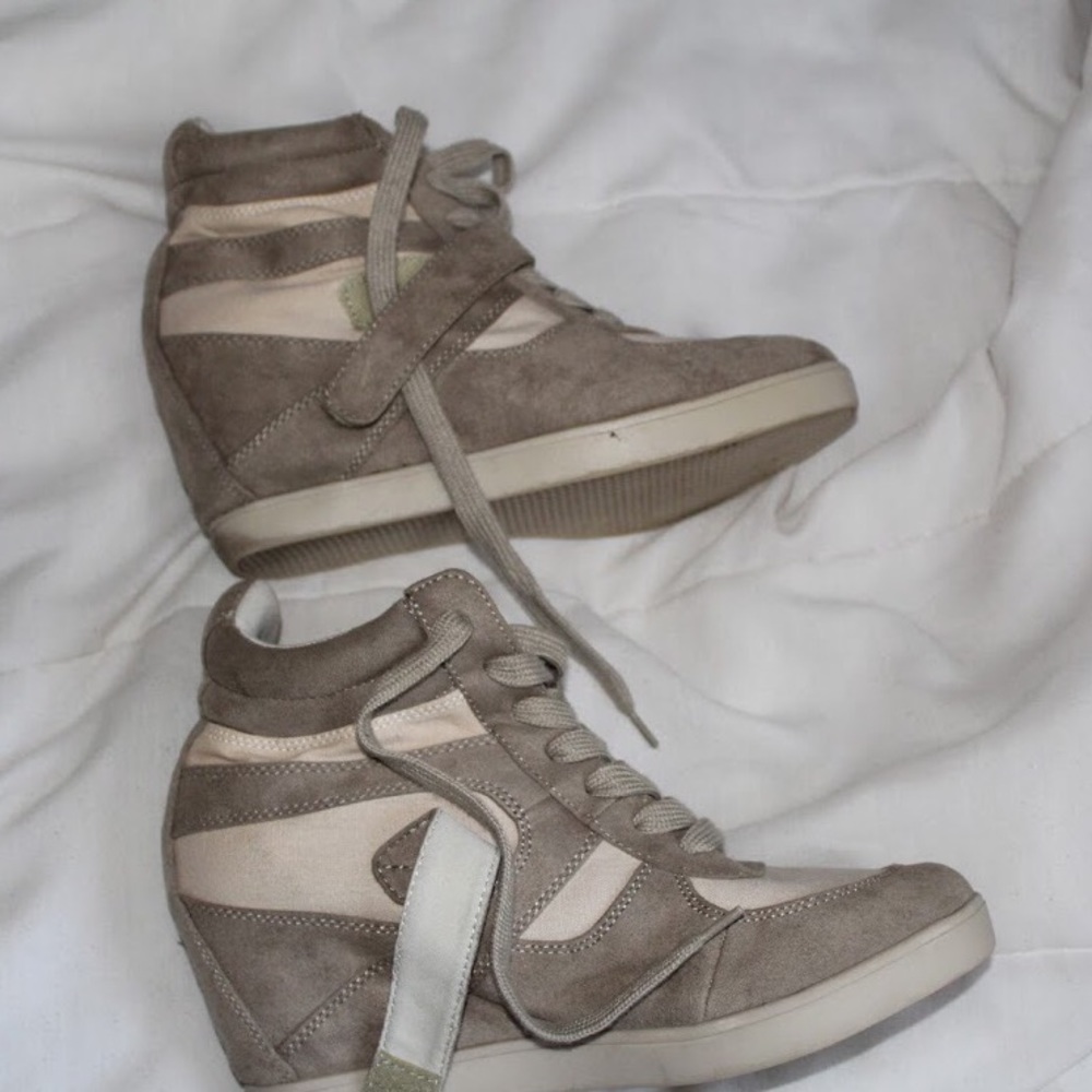 wedged sneakers